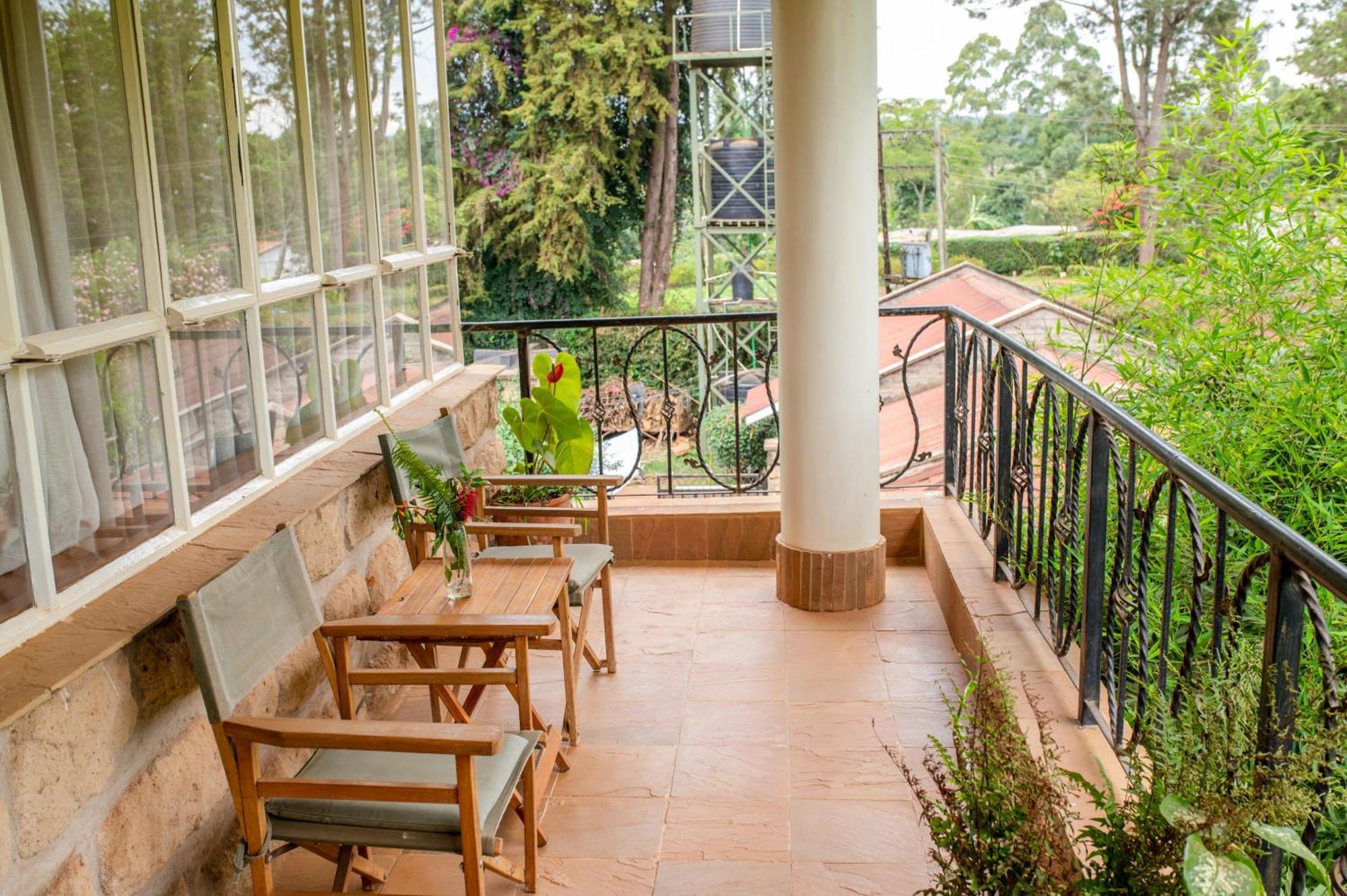 Zereniti House Hotel Muyaka Exterior foto